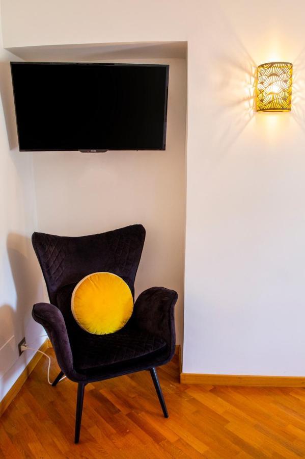 Inn Lucina 35 Rome Bagian luar foto