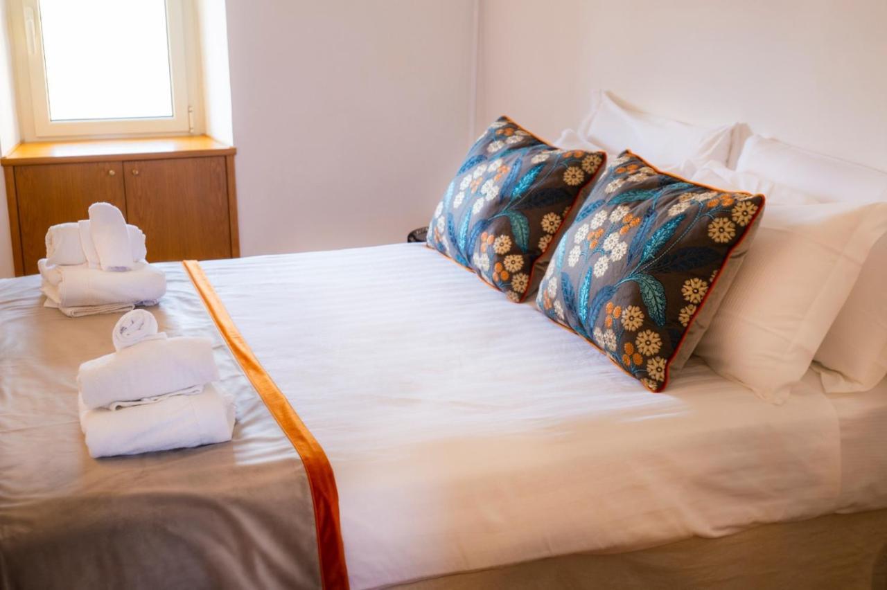 Inn Lucina 35 Rome Bagian luar foto
