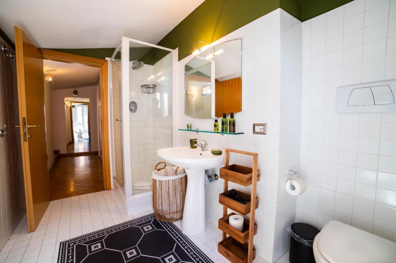 Inn Lucina 35 Rome Bagian luar foto