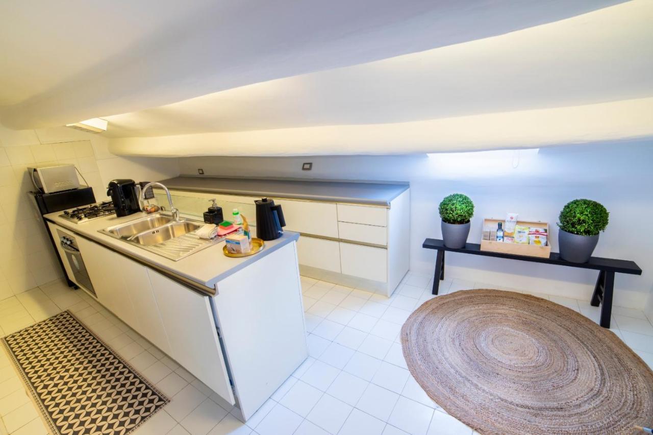 Inn Lucina 35 Rome Bagian luar foto
